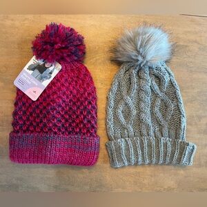Cozy Adult Cable Knit Pom-Pom toque/hat.
Set of 2 - Red and Gray
